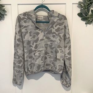 Women’s Grey Camouflage hoodie, Olive+Oak, Size M